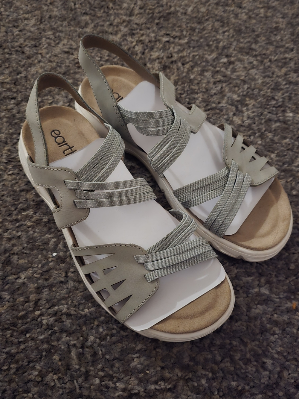 Earth Origins Women's Light Gray Strappy Comfort Sandals